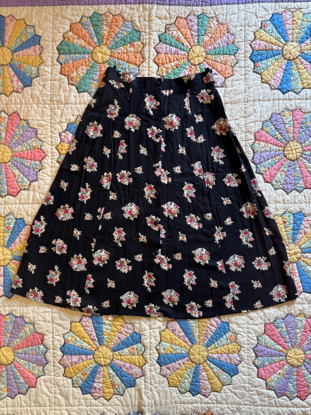 Vintage Teddi Black Taupe Burgundy Floral Skirt Size M? Cottagecore Button Front